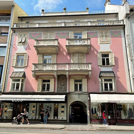 Rosa Apartment With Parking Historic City Center Merano Exterior photo